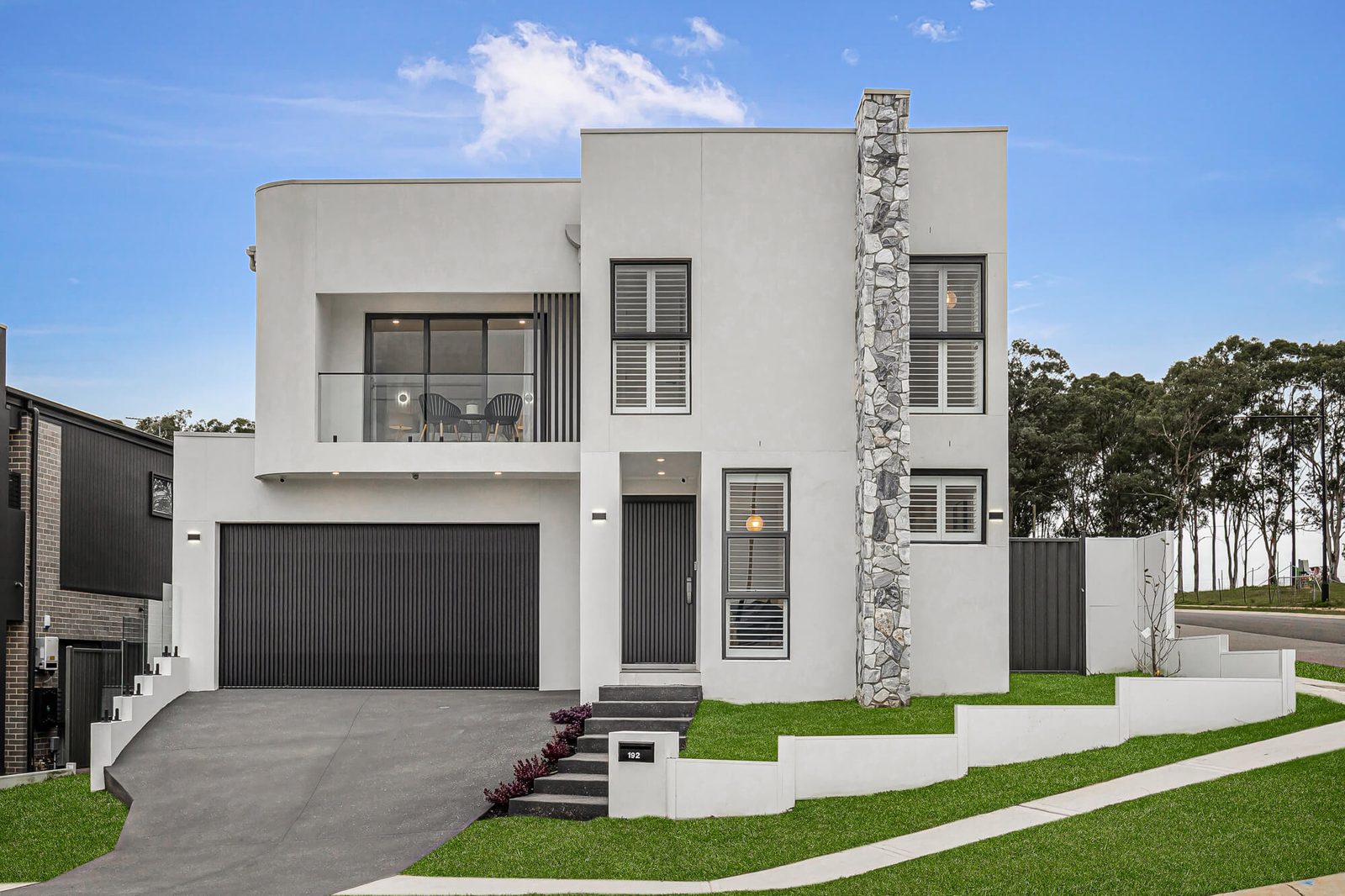 Mustang Ave street elevation